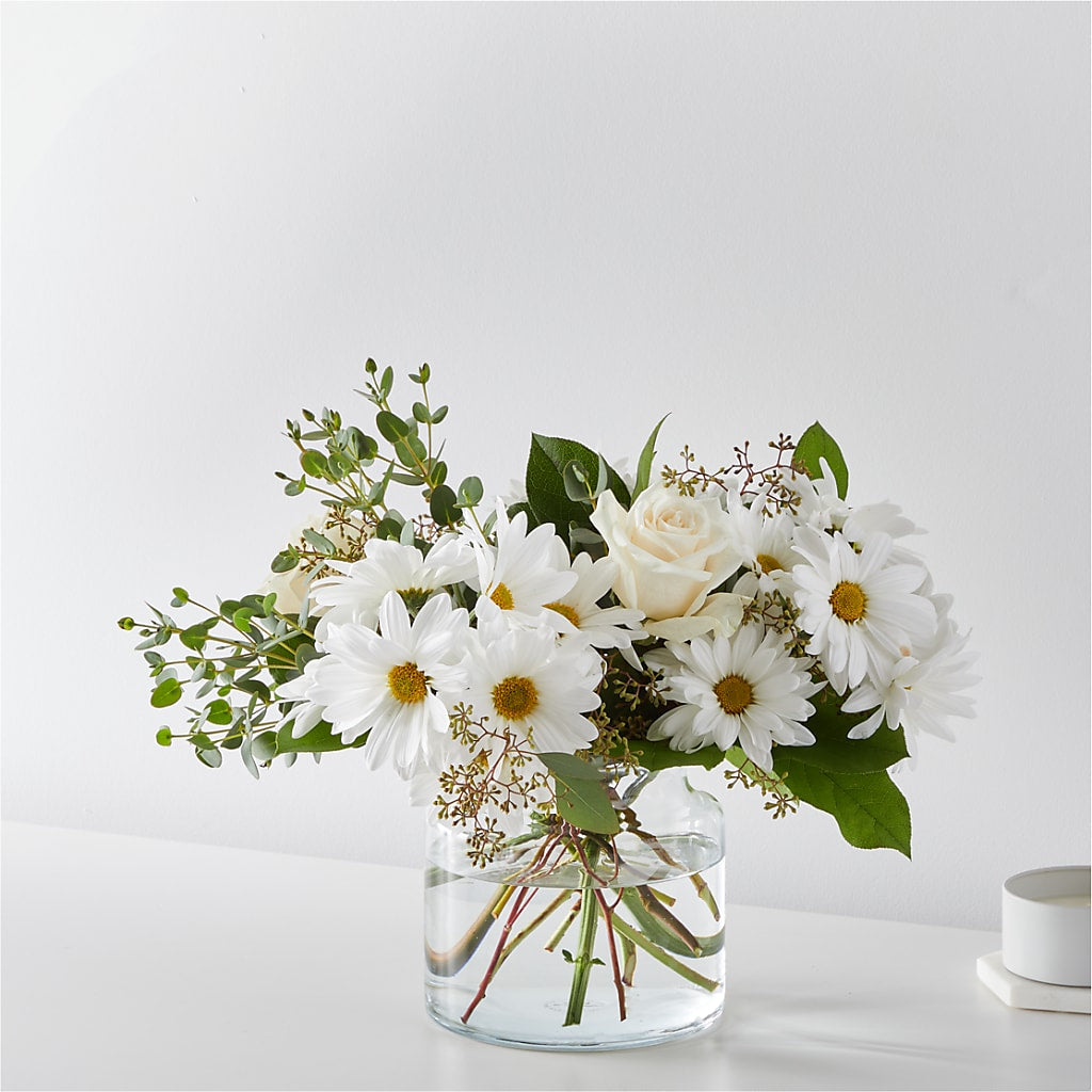 Fresh Linen Bouquet – TIM'S TREEHOUSE NURSERY & FLORAL, Sutherlin OR