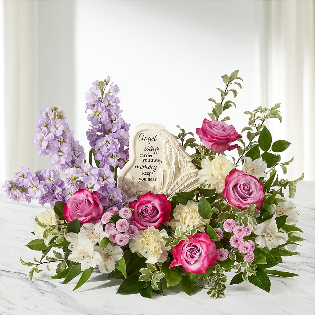 In My Heart Arrangement – TIM'S TREEHOUSE NURSERY & FLORAL, Sutherlin OR