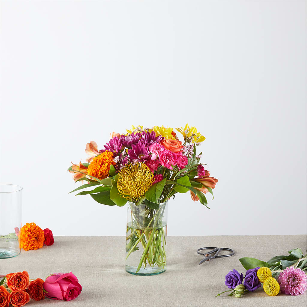Feast of Color – A Florist Original – TIM'S TREEHOUSE NURSERY & FLORAL, Sutherlin OR