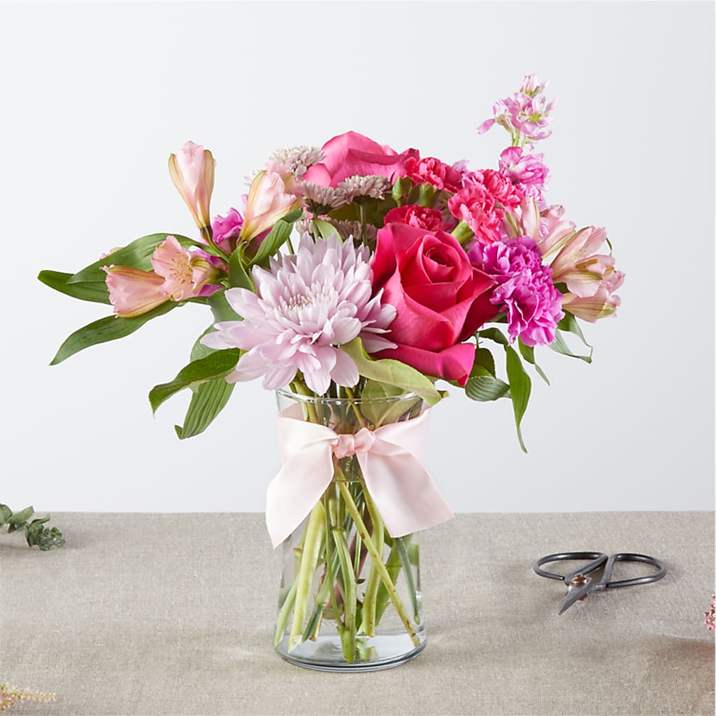 Pink Ribbon - A Florist Original – TIM'S TREEHOUSE NURSERY & FLORAL, Sutherlin OR