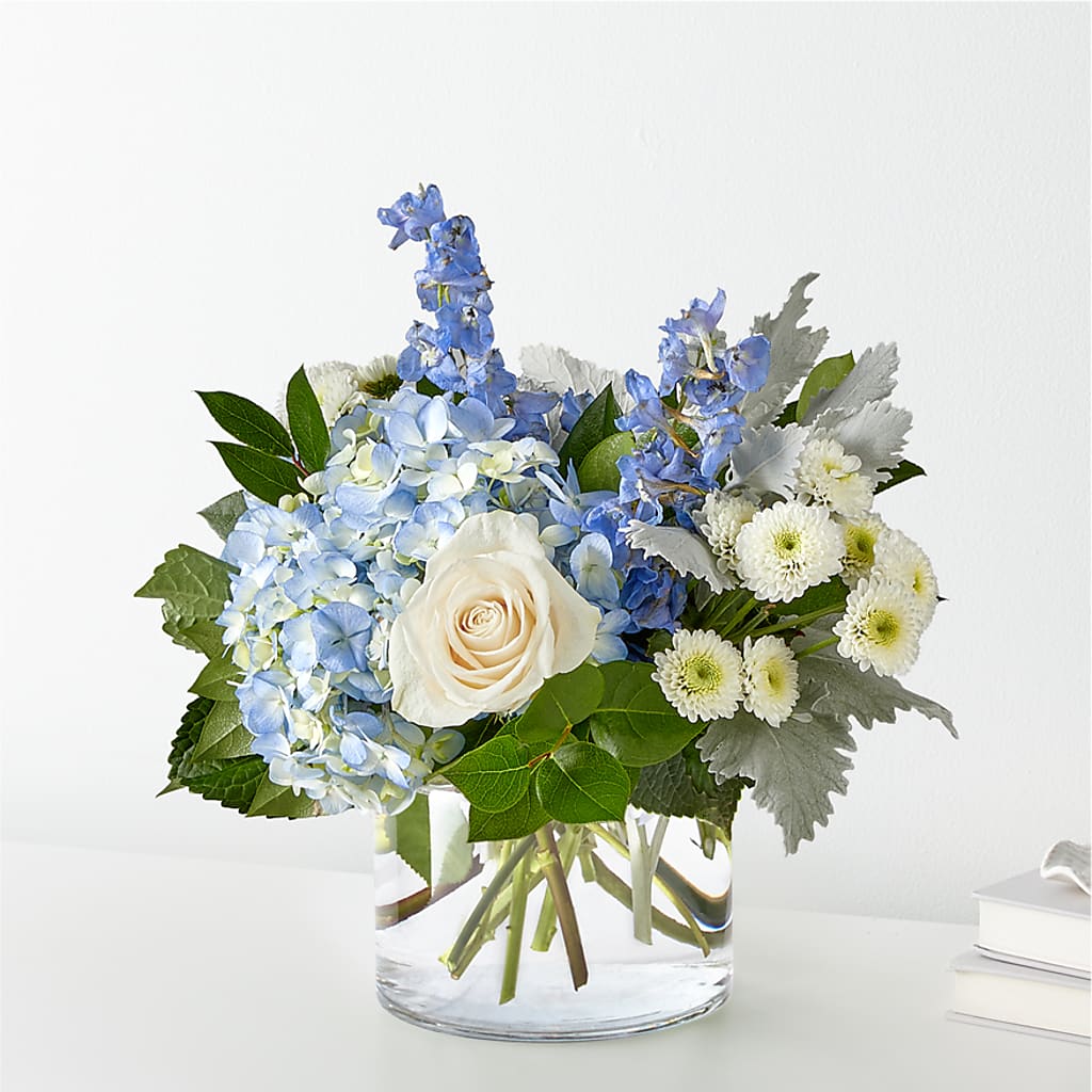 Clear Skies Bouquet – TIM'S TREEHOUSE NURSERY & FLORAL, Sutherlin OR