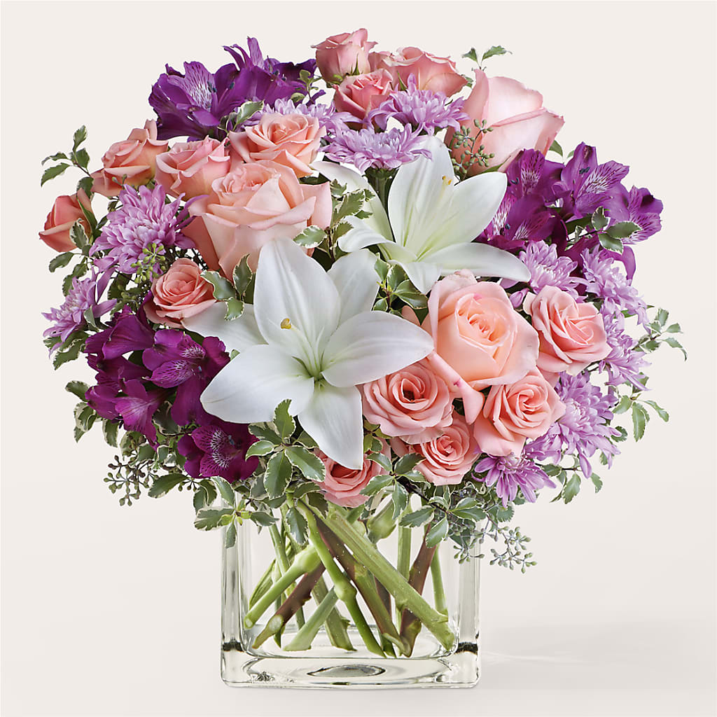 Mani Pedi Bouquet – TIM'S TREEHOUSE NURSERY & FLORAL, Sutherlin OR