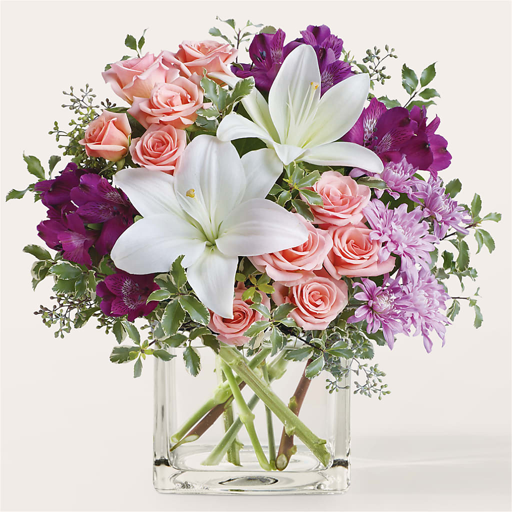 Mani Pedi Bouquet – TIM'S TREEHOUSE NURSERY & FLORAL, Sutherlin OR