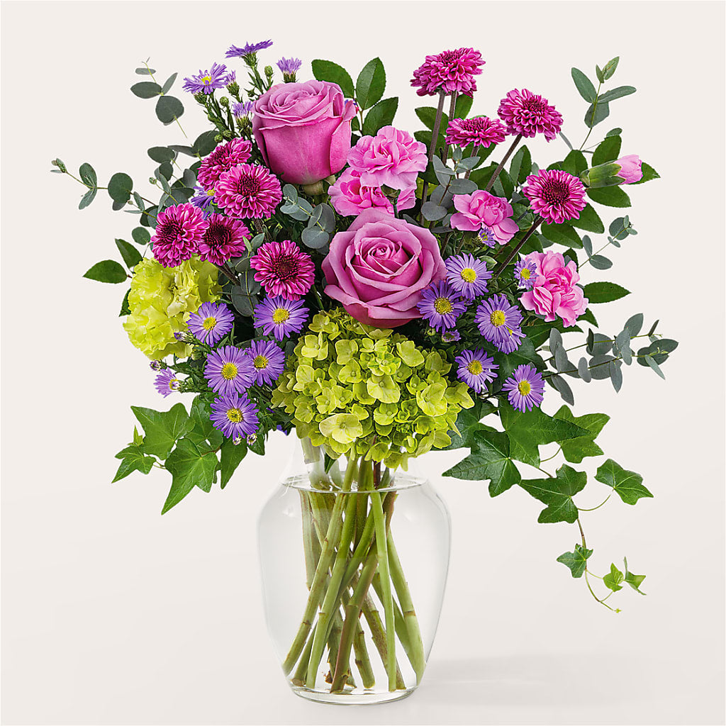 Whispering Garden Bouquet – TIM'S TREEHOUSE NURSERY & FLORAL, Sutherlin OR