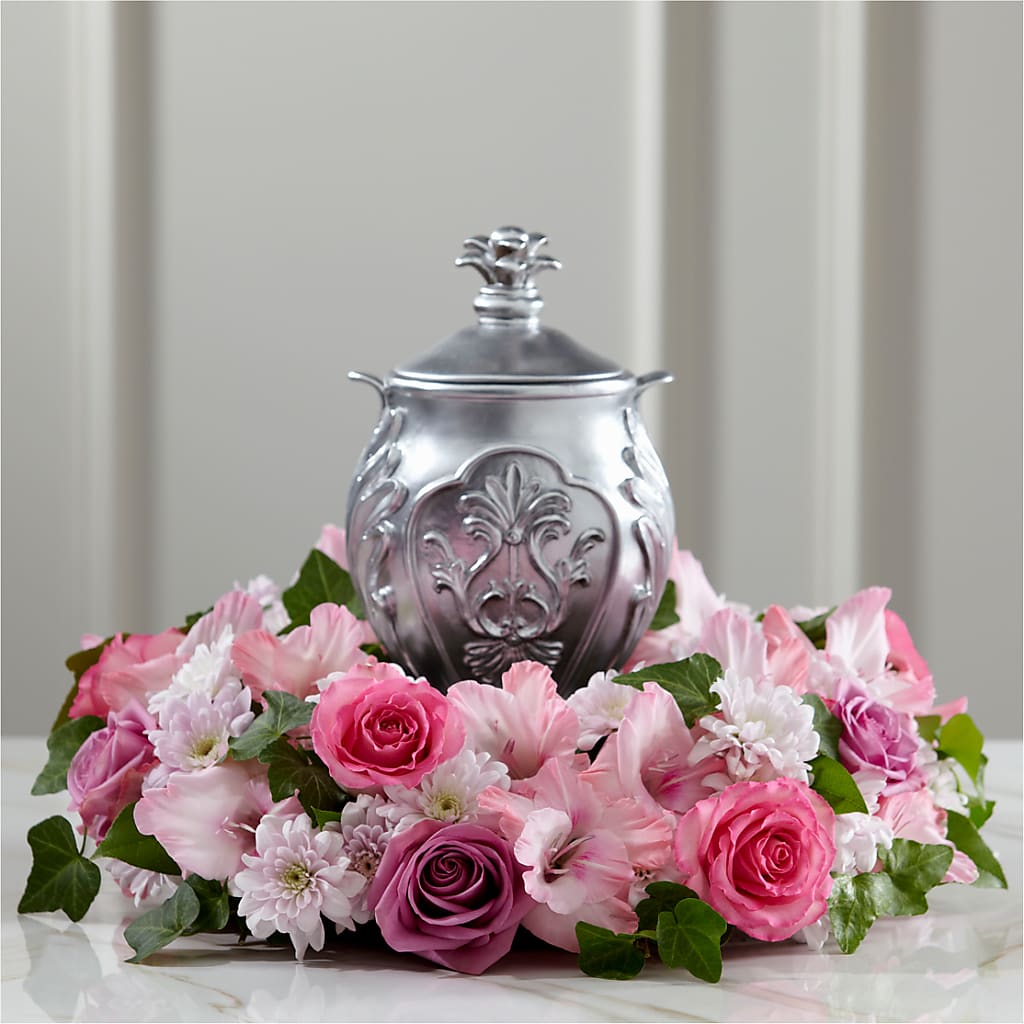 Glorious Tribute Arrangement – TIM'S TREEHOUSE NURSERY & FLORAL, Sutherlin OR