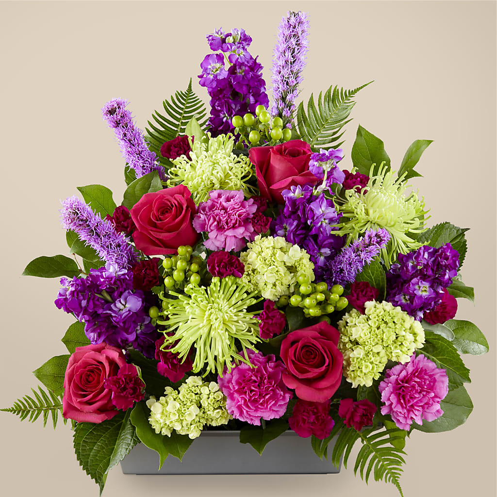 Warm Embrace Arrangement – TIM'S TREEHOUSE NURSERY & FLORAL, Sutherlin OR