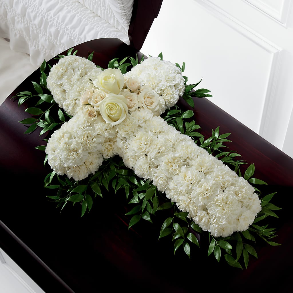 Peaceful Memories Casket Spray (Standard) – TIM'S TREEHOUSE NURSERY & FLORAL, Sutherlin OR