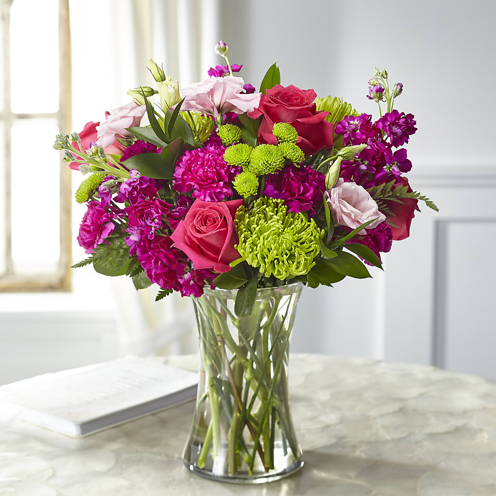 Everlasting Embrace Bouquet – TIM'S TREEHOUSE NURSERY & FLORAL, Sutherlin OR
