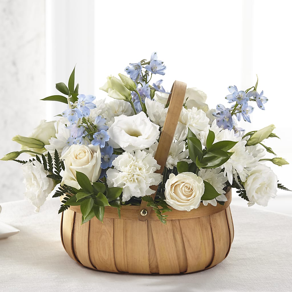 Sincerely Heartfelt Basket – TIM'S TREEHOUSE NURSERY & FLORAL, Sutherlin OR