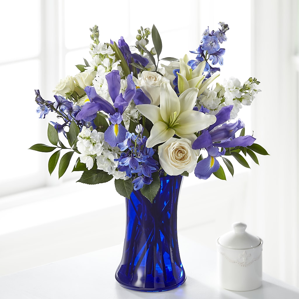 Calming Comfort Bouquet – TIM'S TREEHOUSE NURSERY & FLORAL, Sutherlin OR