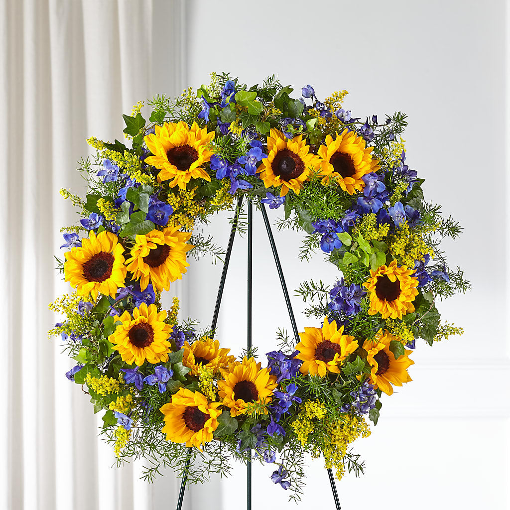 Bright Rays Wreath – TIM'S TREEHOUSE NURSERY & FLORAL, Sutherlin OR