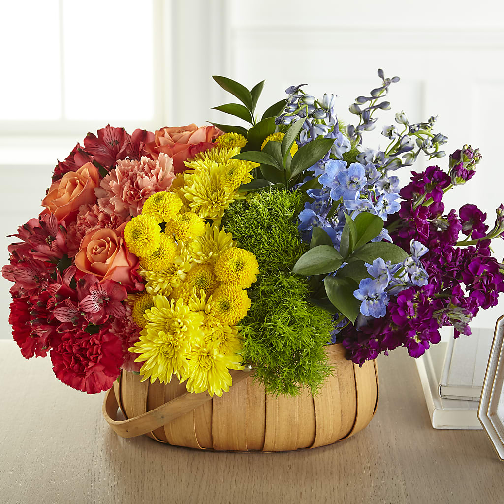 Prideful Basket – TIM'S TREEHOUSE NURSERY & FLORAL, Sutherlin OR