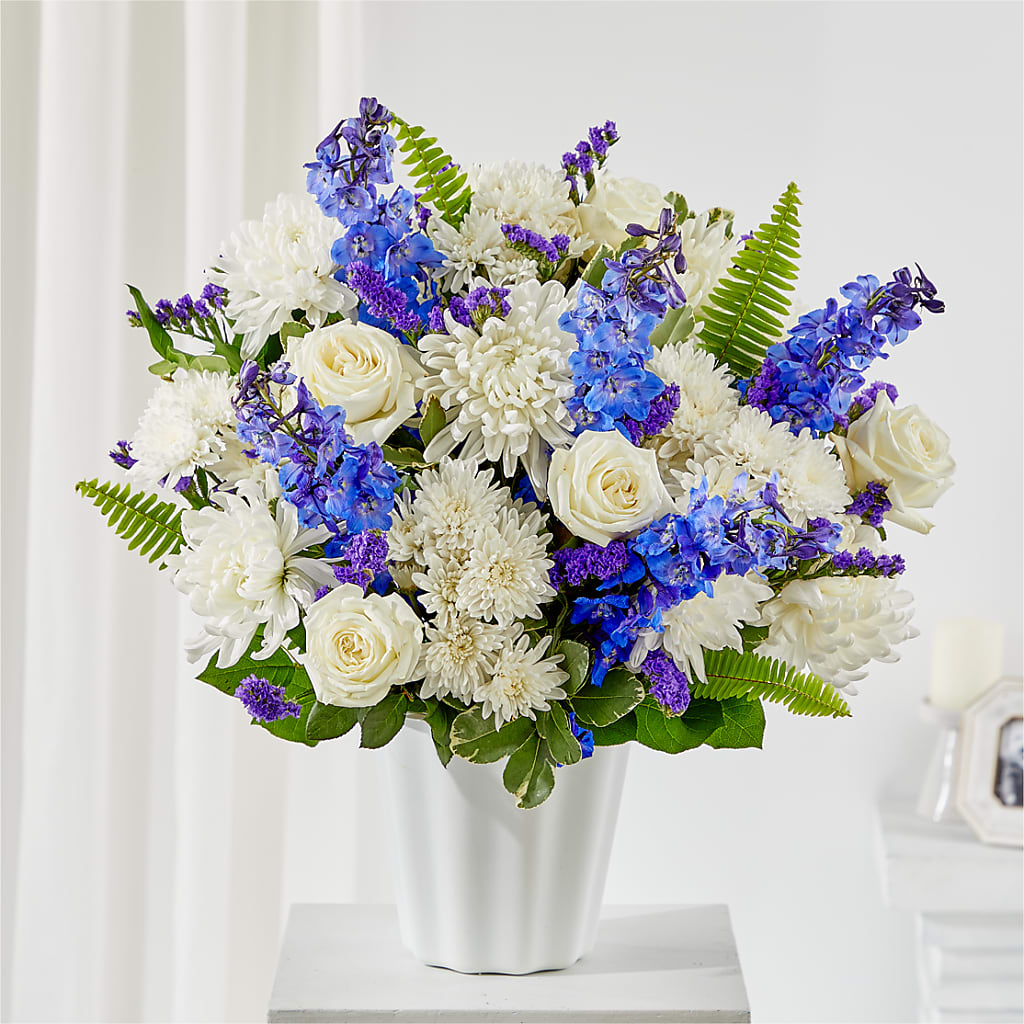 Hold Dear Tabletop Basket – TIM'S TREEHOUSE NURSERY & FLORAL, Sutherlin OR