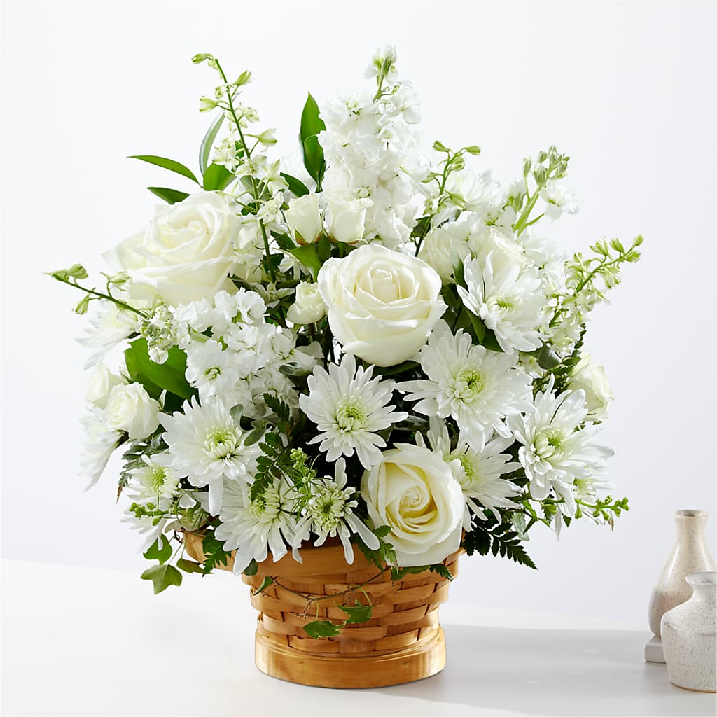 Heartfelt Condolences Arrangement – TIM'S TREEHOUSE NURSERY & FLORAL, Sutherlin OR