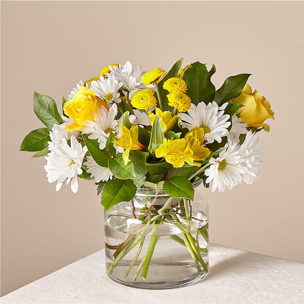 Sunny Sentiments Bouquet – TIM'S TREEHOUSE NURSERY & FLORAL, Sutherlin OR