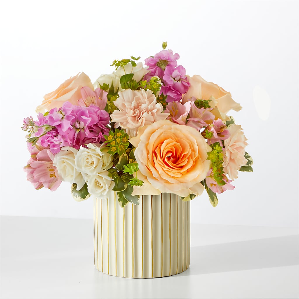 Paradise Bouquet with Ivory Vase – TIM'S TREEHOUSE NURSERY & FLORAL, Sutherlin OR