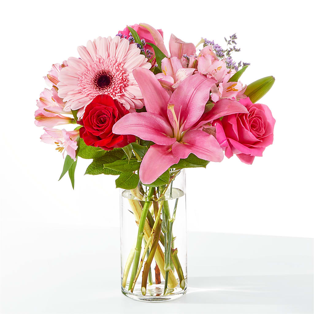 Lots of Love Bouquet – TIM'S TREEHOUSE NURSERY & FLORAL, Sutherlin OR