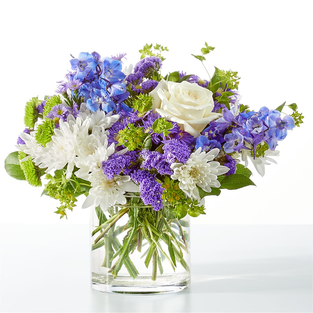 Genuine Gestures Bouquet – TIM'S TREEHOUSE NURSERY & FLORAL, Sutherlin OR
