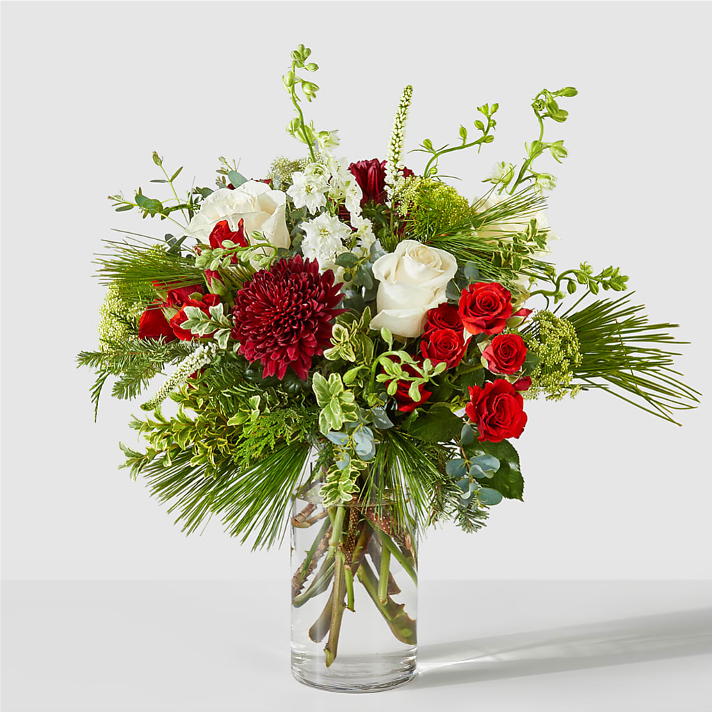 Favorite Traditions Bouquet – TIM'S TREEHOUSE NURSERY & FLORAL, Sutherlin OR
