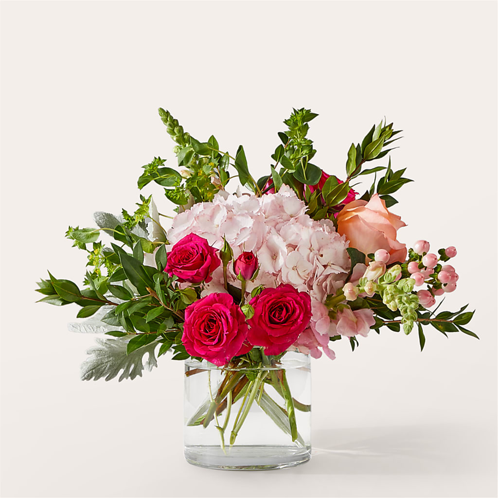 Glitz & Glam Bouquet – TIM'S TREEHOUSE NURSERY & FLORAL, Sutherlin OR