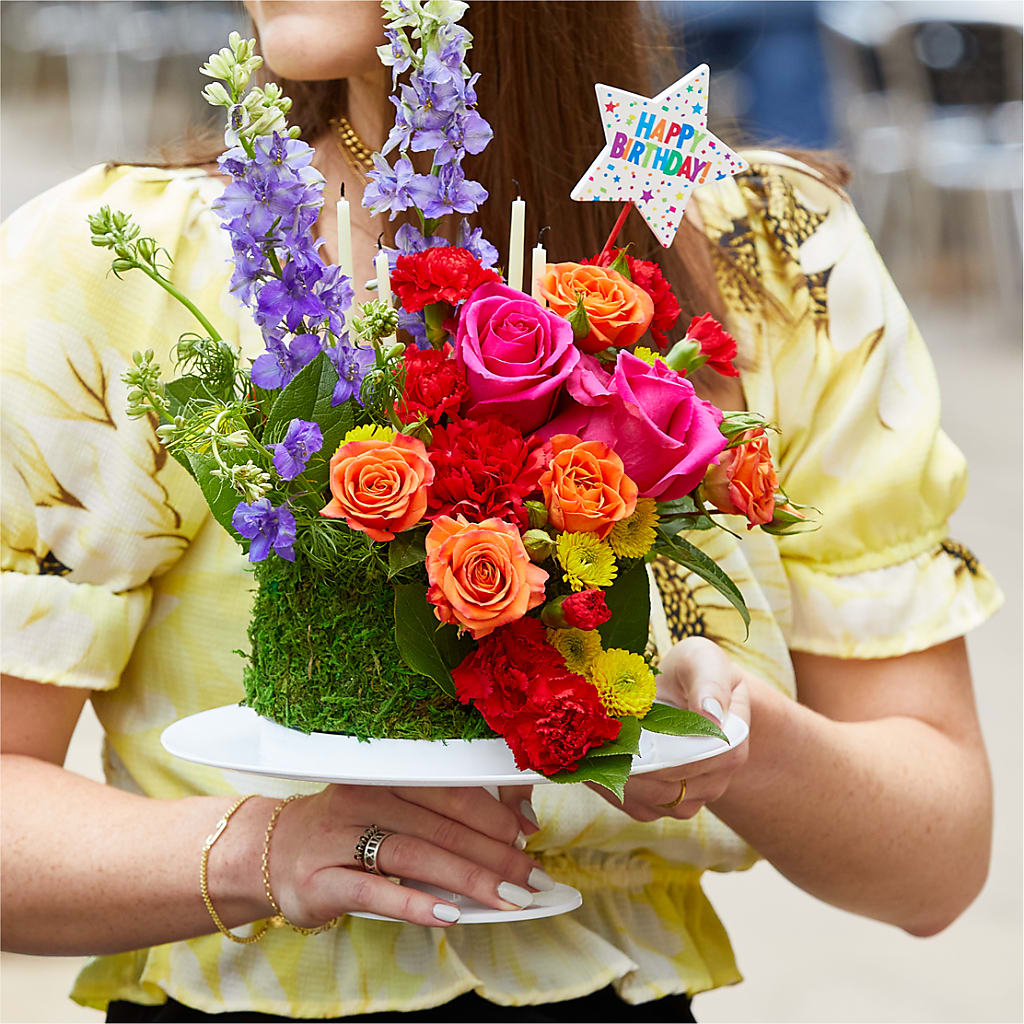 Best Year Yet Floral Cake – TIM'S TREEHOUSE NURSERY & FLORAL, Sutherlin OR