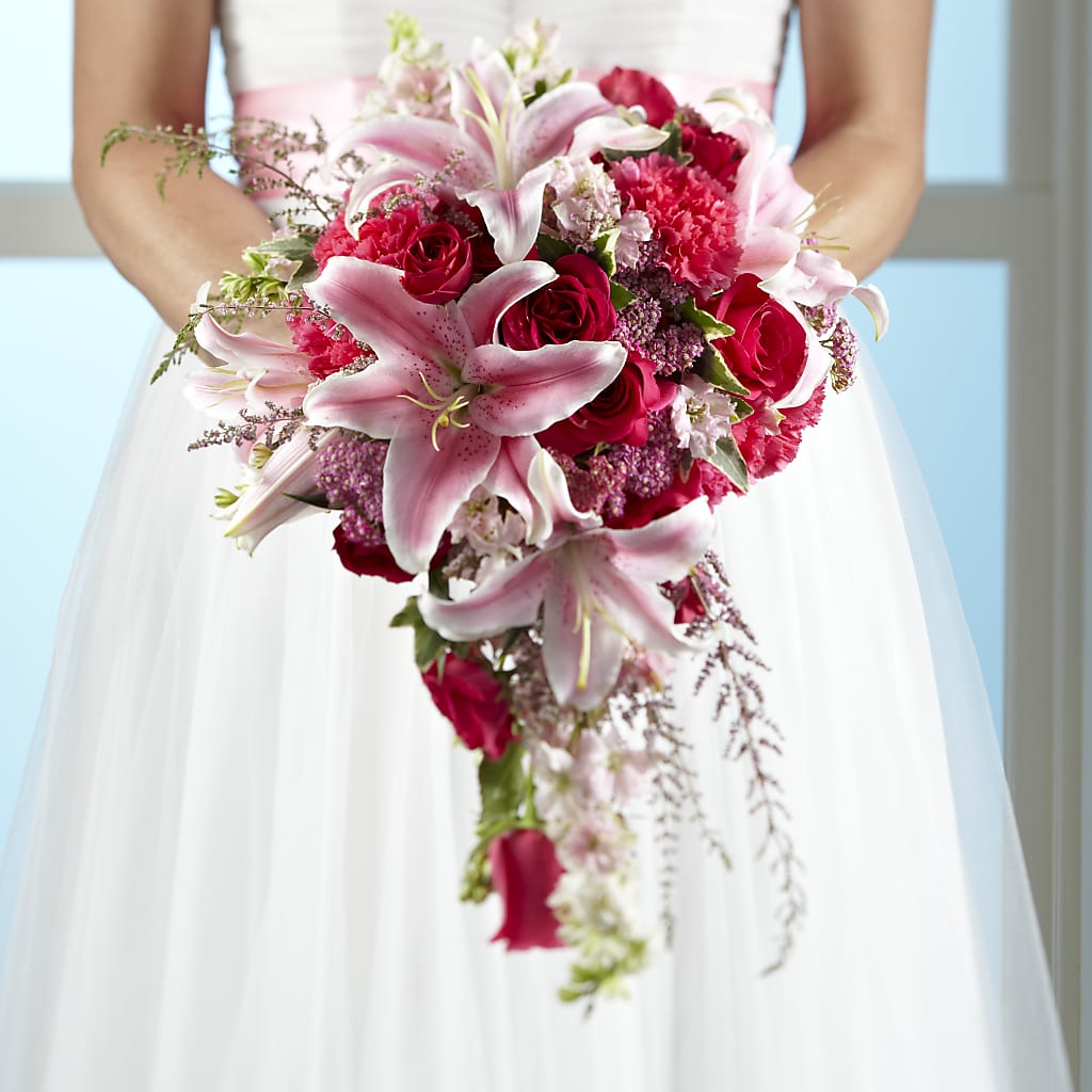 Lily & Rose Bouquet – TIM'S TREEHOUSE NURSERY & FLORAL, Sutherlin OR