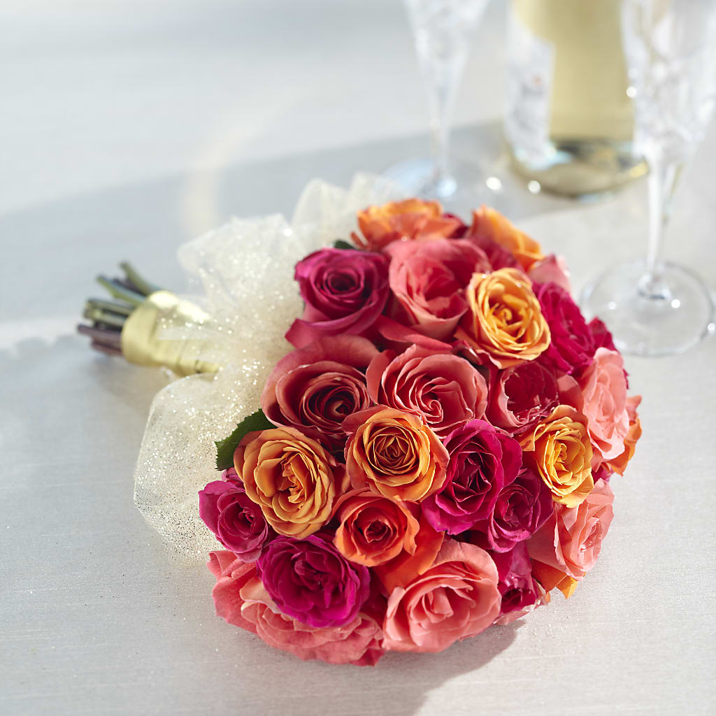 Sweet Roses Bouquet – TIM'S TREEHOUSE NURSERY & FLORAL, Sutherlin OR