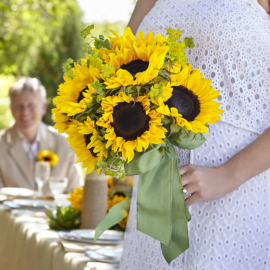 Free Spirit Bouquet – TIM'S TREEHOUSE NURSERY & FLORAL, Sutherlin OR