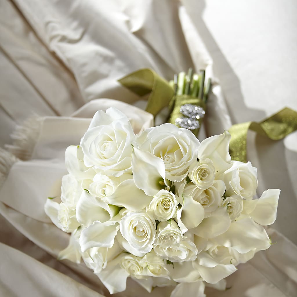 Serene Highness Bouquet – TIM'S TREEHOUSE NURSERY & FLORAL, Sutherlin OR