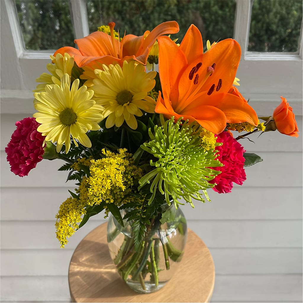Bold & Bright – A Florist Original – TIM'S TREEHOUSE NURSERY & FLORAL, Sutherlin OR