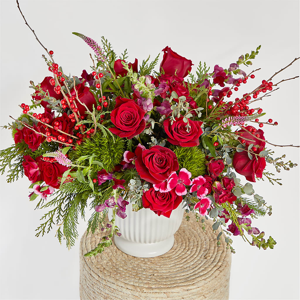 Big Red Bow Bouquet – TIM'S TREEHOUSE NURSERY & FLORAL, Sutherlin OR