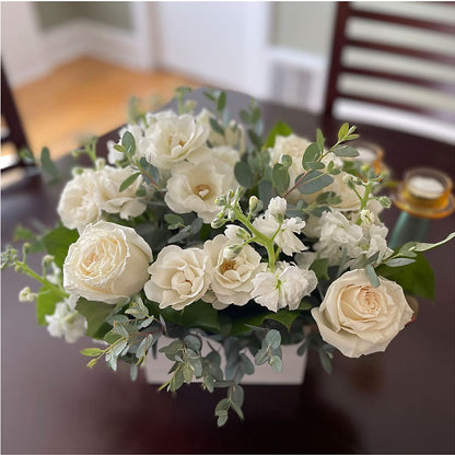 Fresh Linen Box Bouquet – TIM'S TREEHOUSE NURSERY & FLORAL, Sutherlin OR