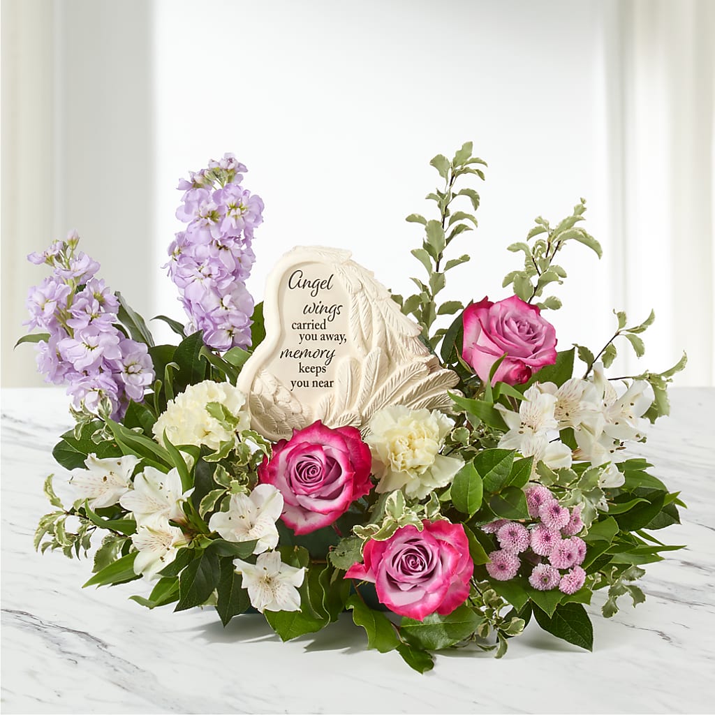 In My Heart Arrangement – TIM'S TREEHOUSE NURSERY & FLORAL, Sutherlin OR