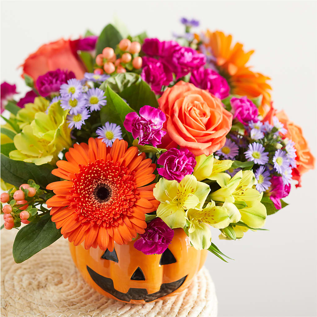 Tricks & Treats Pumpkin – TIM'S TREEHOUSE NURSERY & FLORAL, Sutherlin OR