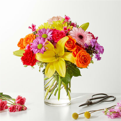 Cue the Confetti - A Florist Original – TIM'S TREEHOUSE NURSERY & FLORAL, Sutherlin OR