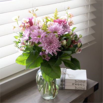 Pastel Tradition - A Florist Original – TIM'S TREEHOUSE NURSERY & FLORAL, Sutherlin OR
