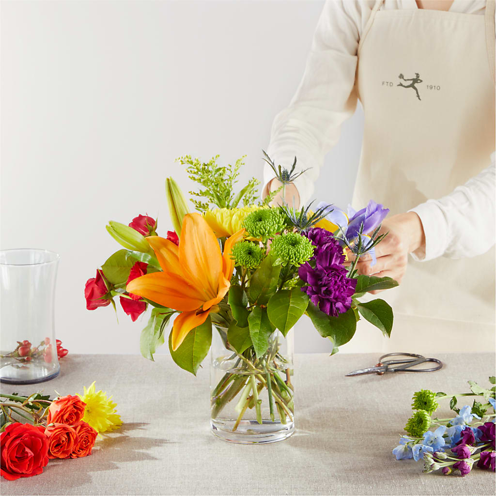 Summer Spectra - A Florist Original – TIM'S TREEHOUSE NURSERY & FLORAL, Sutherlin OR