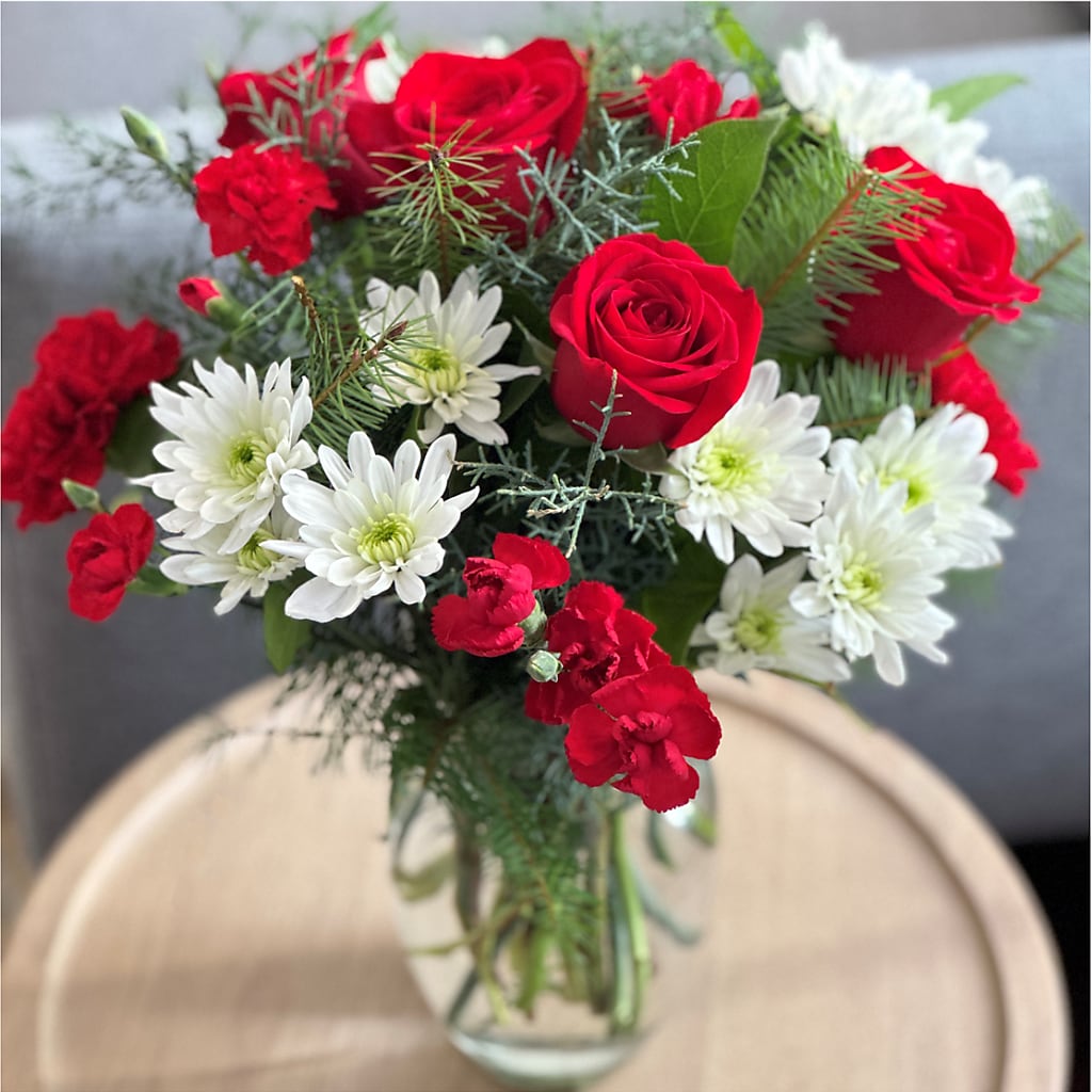 Seasonal Magic Bouquet – TIM'S TREEHOUSE NURSERY & FLORAL, Sutherlin OR