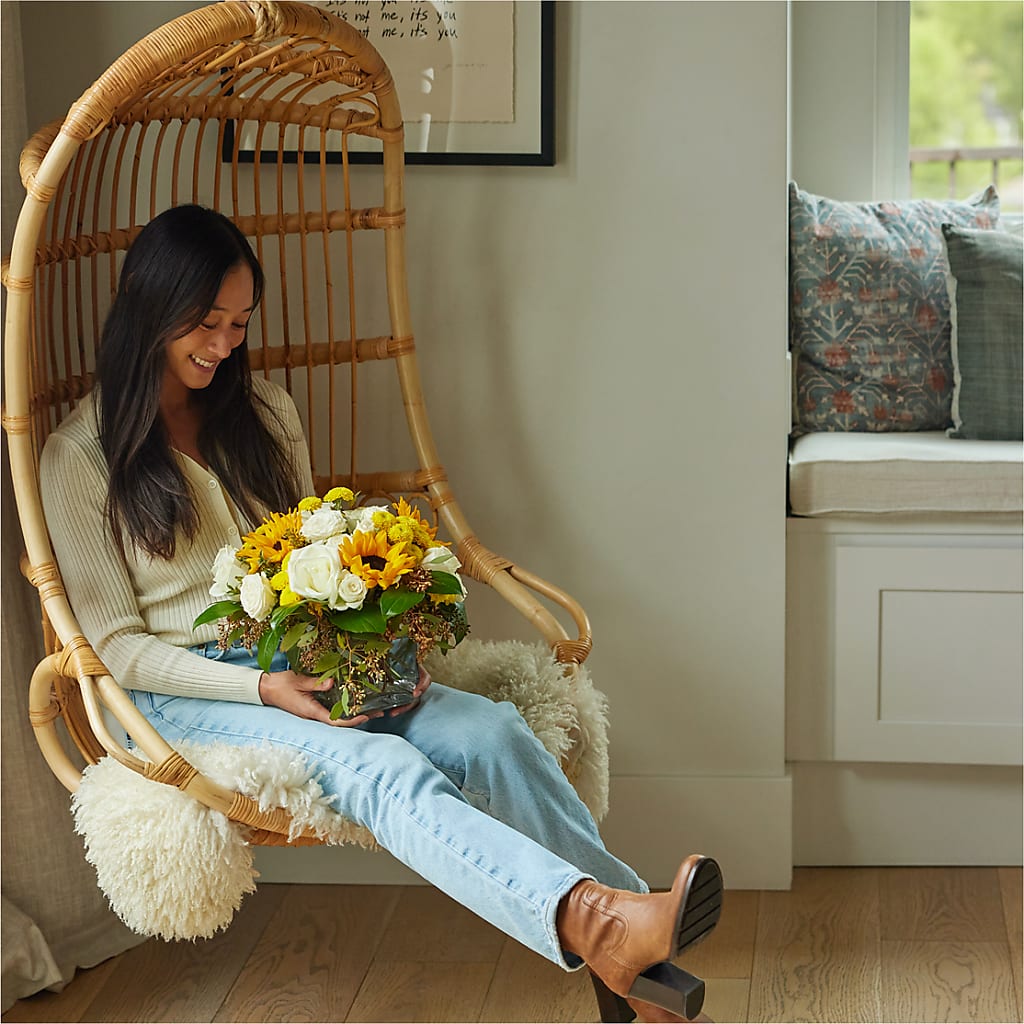 Luminous Morning Bouquet – TIM'S TREEHOUSE NURSERY & FLORAL, Sutherlin OR