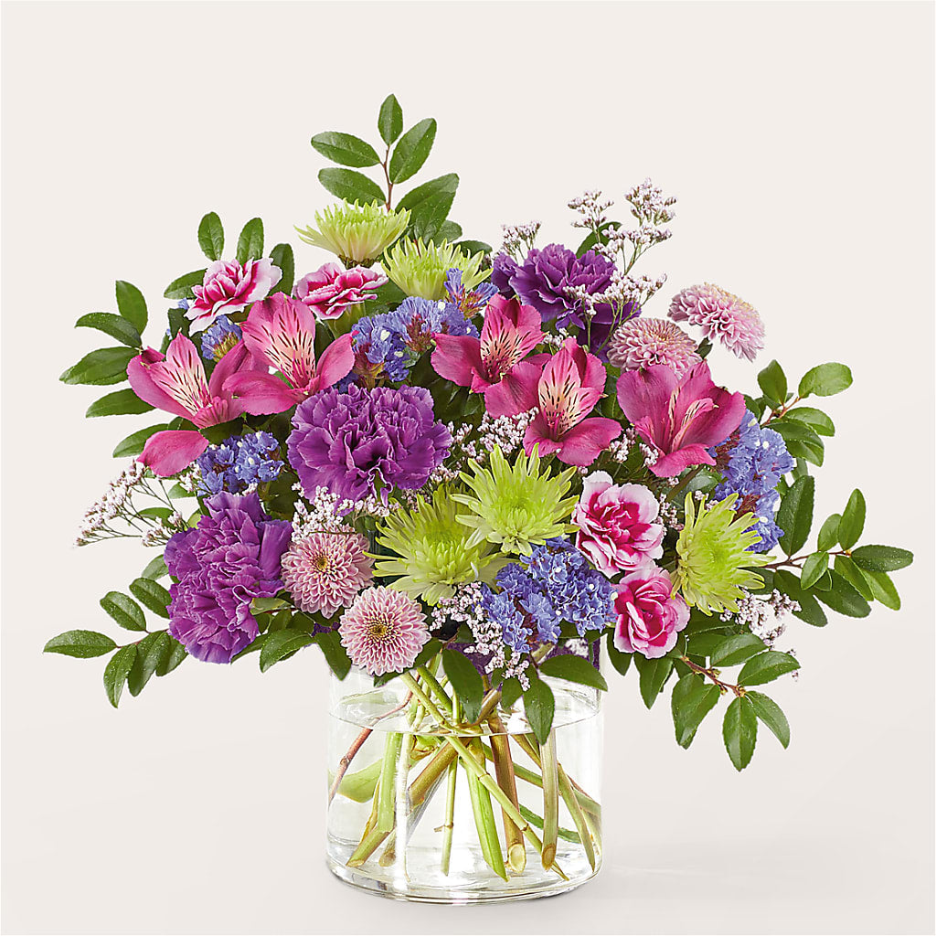 Glass Half Full Bouquet – TIM'S TREEHOUSE NURSERY & FLORAL, Sutherlin OR