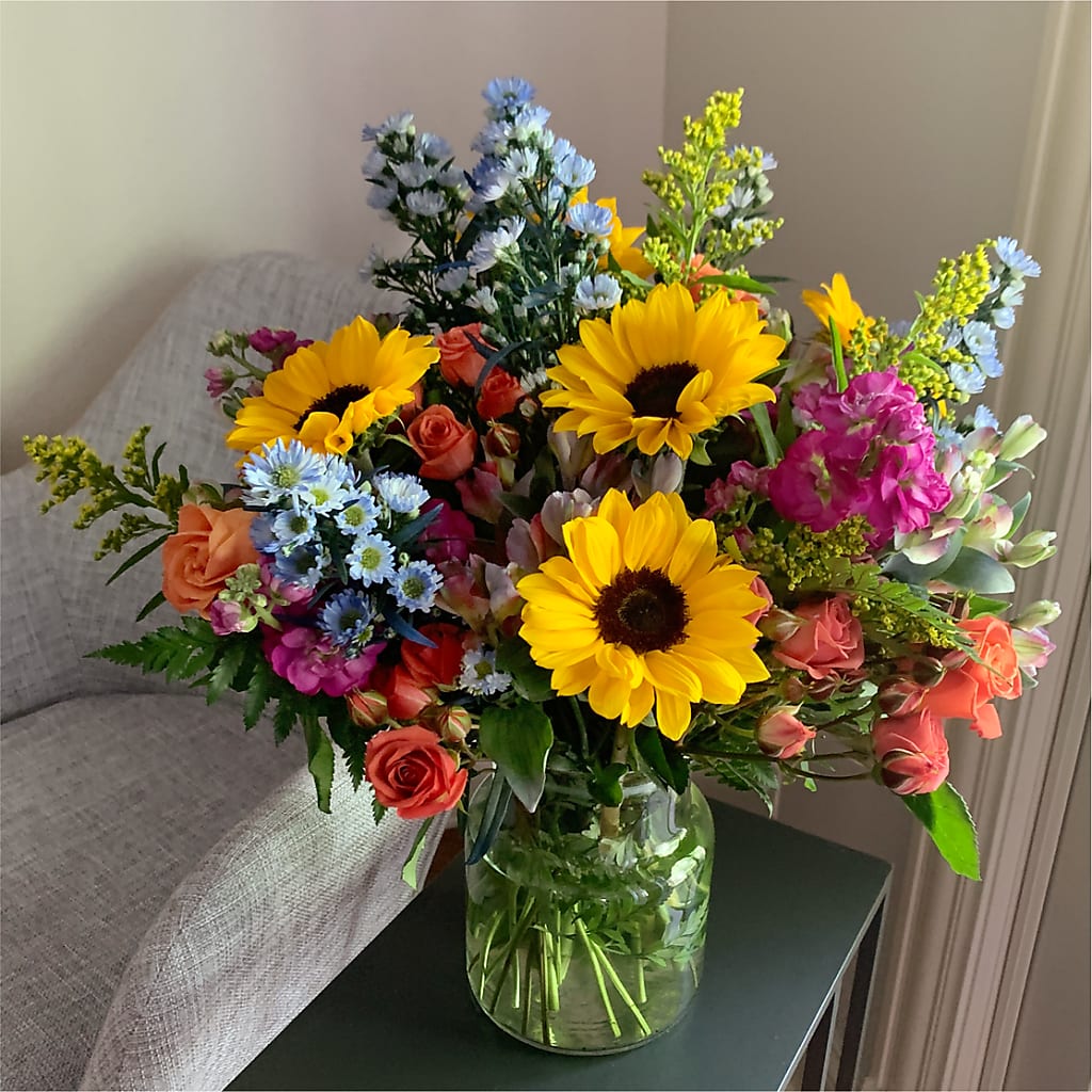 Rays of Life Bouquet – TIM'S TREEHOUSE NURSERY & FLORAL, Sutherlin OR