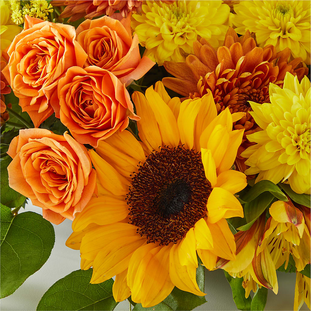 Autumn Harmony Centerpiece – TIM'S TREEHOUSE NURSERY & FLORAL, Sutherlin OR