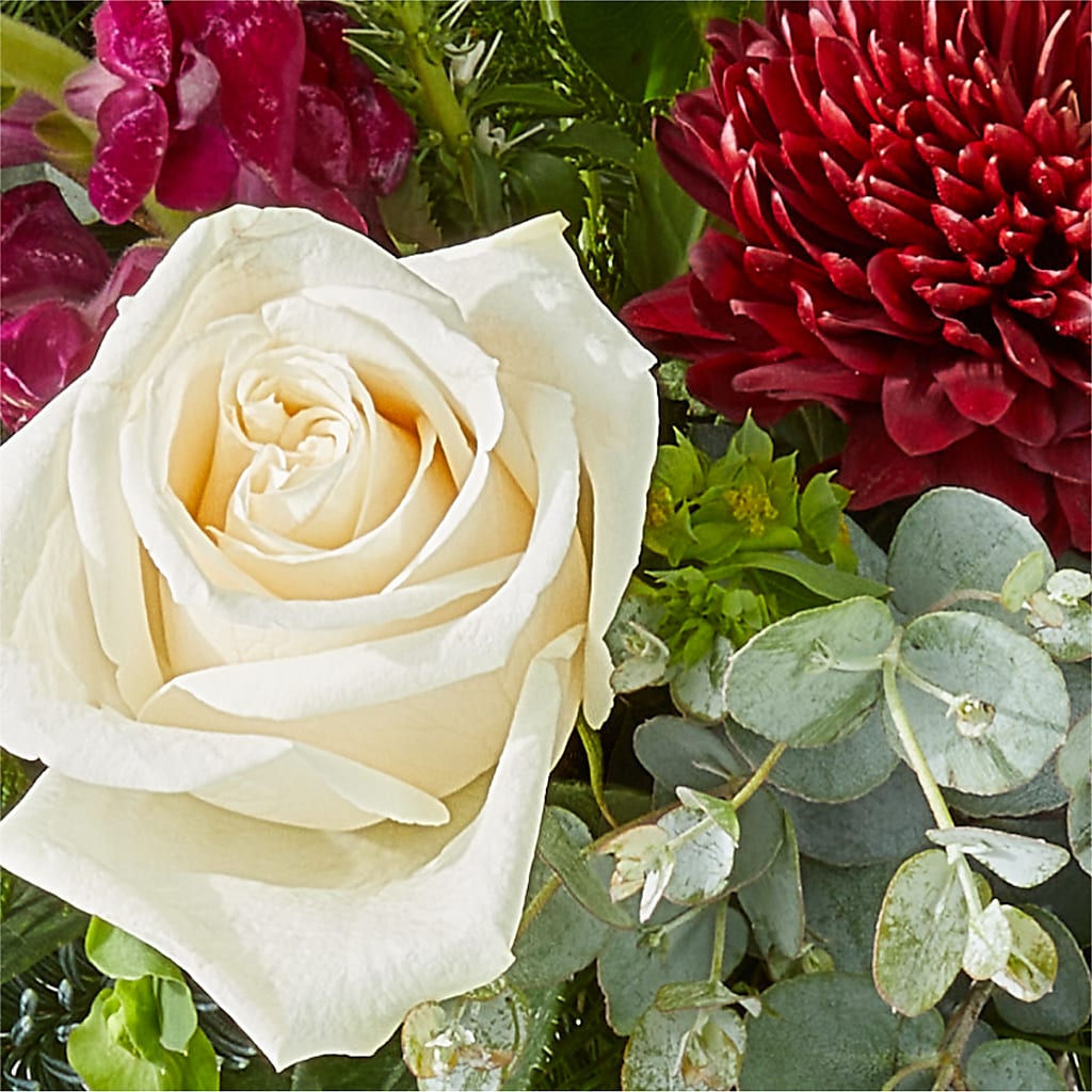 Cranberry Fizz Bouquet – TIM'S TREEHOUSE NURSERY & FLORAL, Sutherlin OR