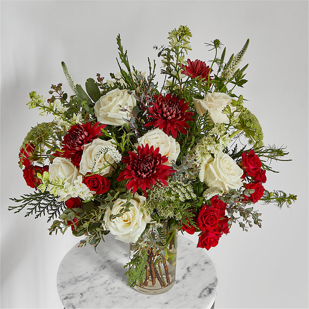 Favorite Traditions Bouquet – TIM'S TREEHOUSE NURSERY & FLORAL, Sutherlin OR