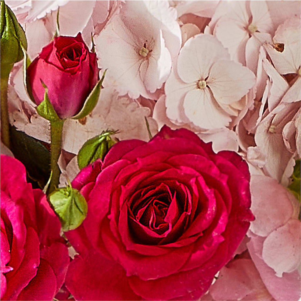 Glitz & Glam Bouquet – TIM'S TREEHOUSE NURSERY & FLORAL, Sutherlin OR