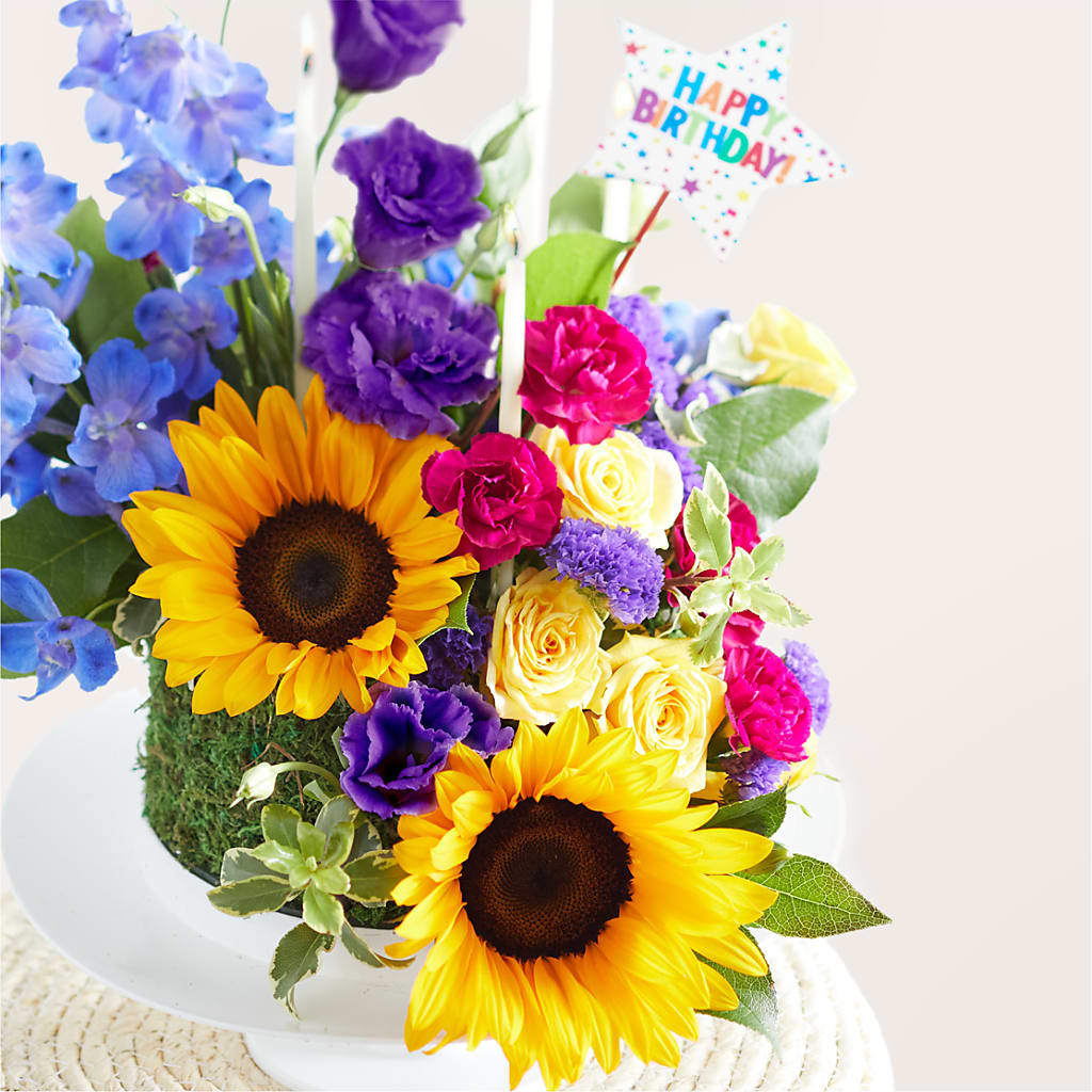 Star of the Day Floral Cake – TIM'S TREEHOUSE NURSERY & FLORAL, Sutherlin OR