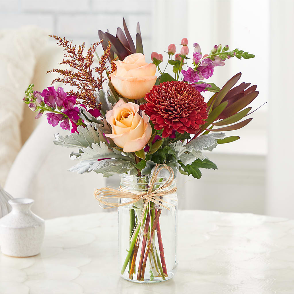 Moody Hues Bouquet – TIM'S TREEHOUSE NURSERY & FLORAL, Sutherlin OR