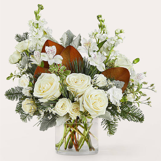Fresh Snowfall Bouquet – TIM'S TREEHOUSE NURSERY & FLORAL, Sutherlin OR