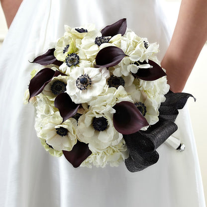 To Have and To Hold Bouquet – TIM'S TREEHOUSE NURSERY & FLORAL, Sutherlin OR